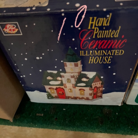 Christmas village - Picture 14 of 16